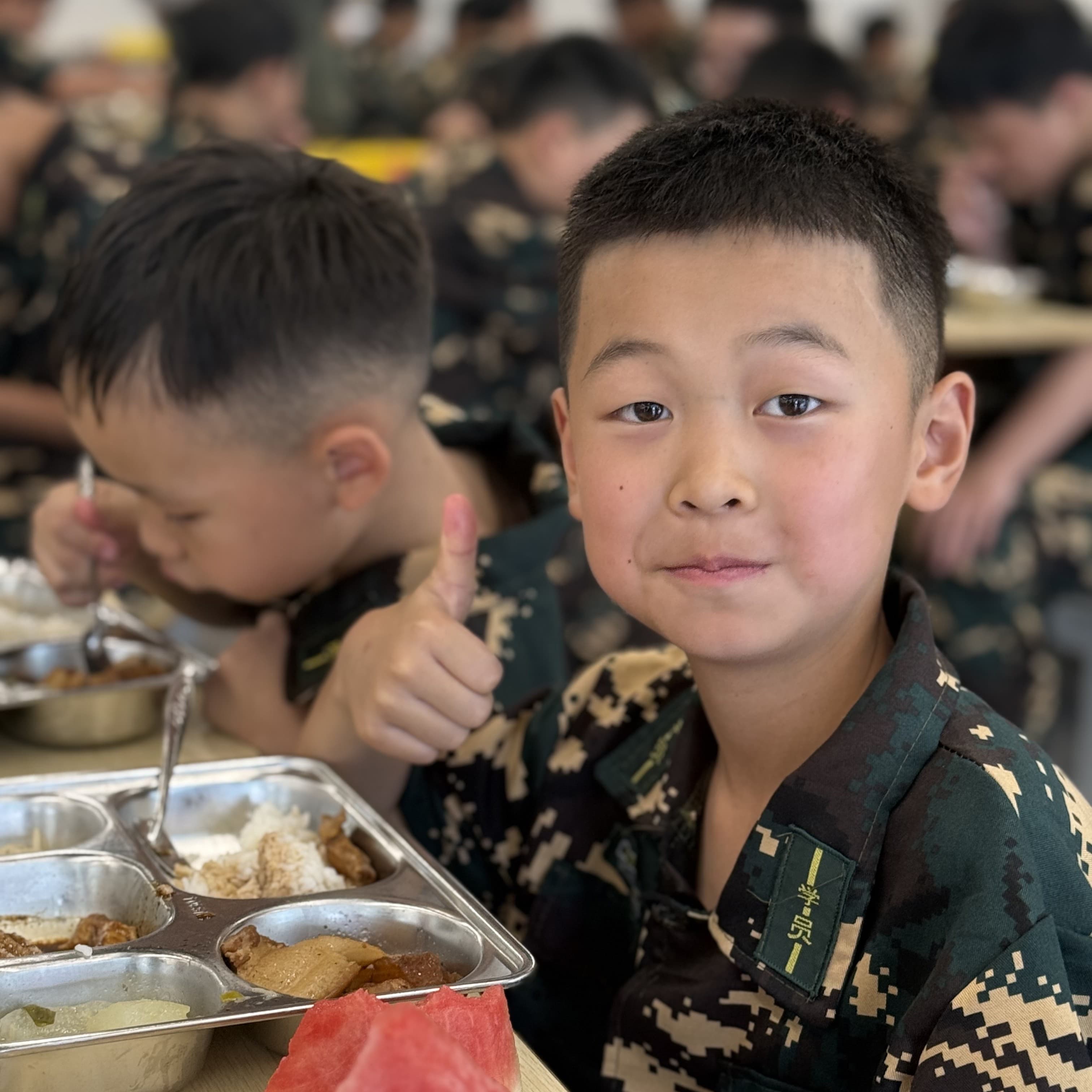 伙食保障｜科学营养膳食，足量补给支撑特训成长